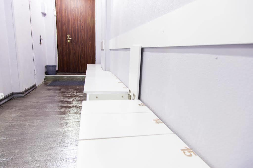 Night & Day Hostel Kyiv Exterior photo